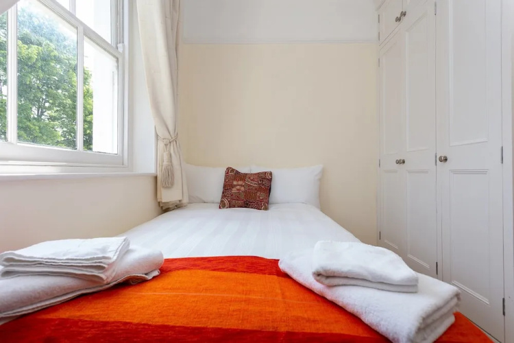 1 Bedroom Flat In Belsize Park