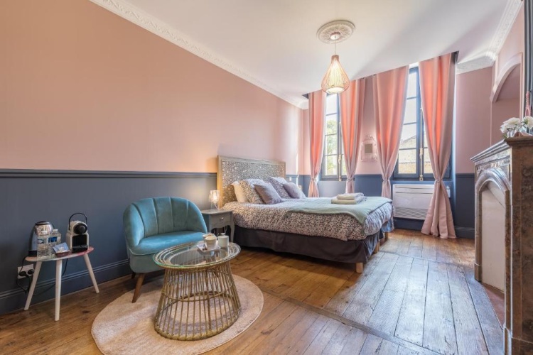 Standard room with garden view