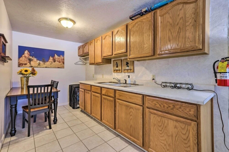 3 Bedrooms Cottage