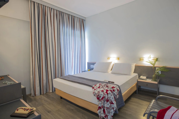 Golden Coast Hotel & Bungalows photo 8