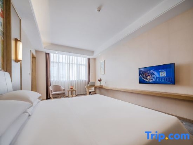 Standard Double Suite