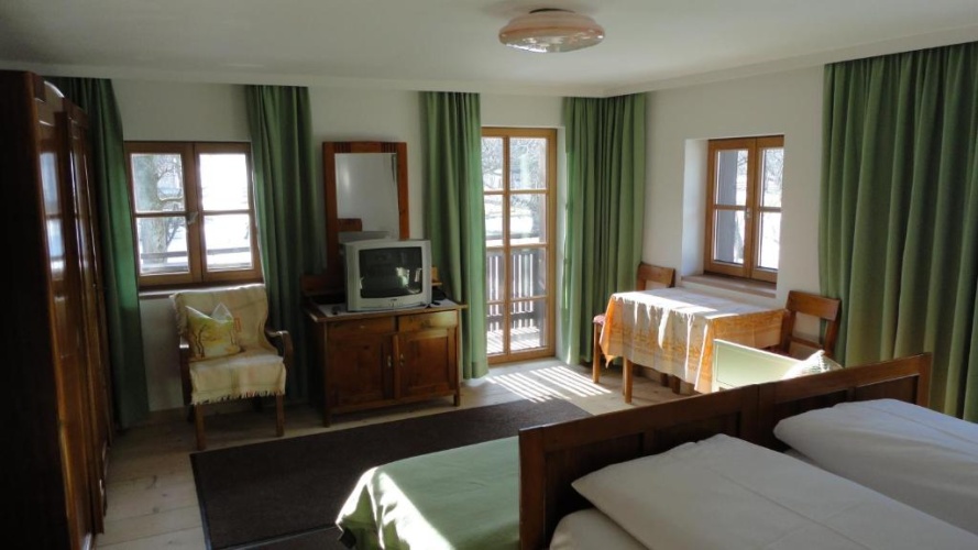 Standard Family room