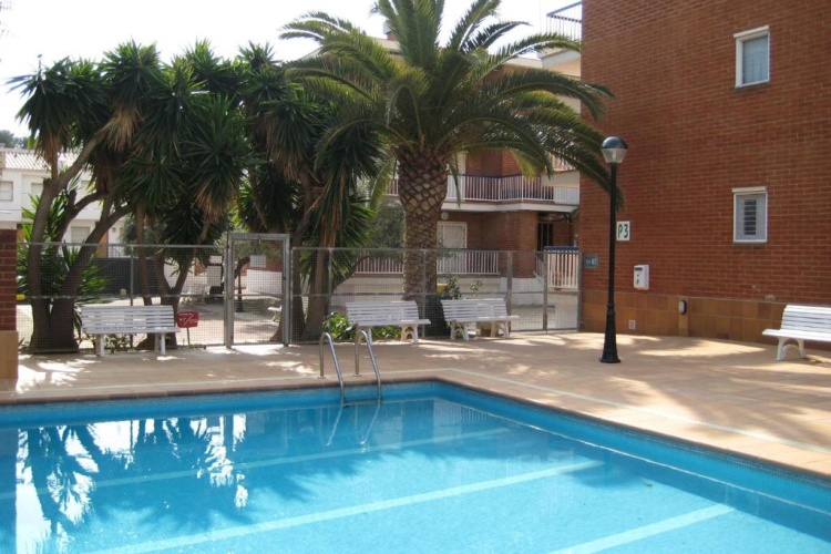 3 Bedrooms Apartment
