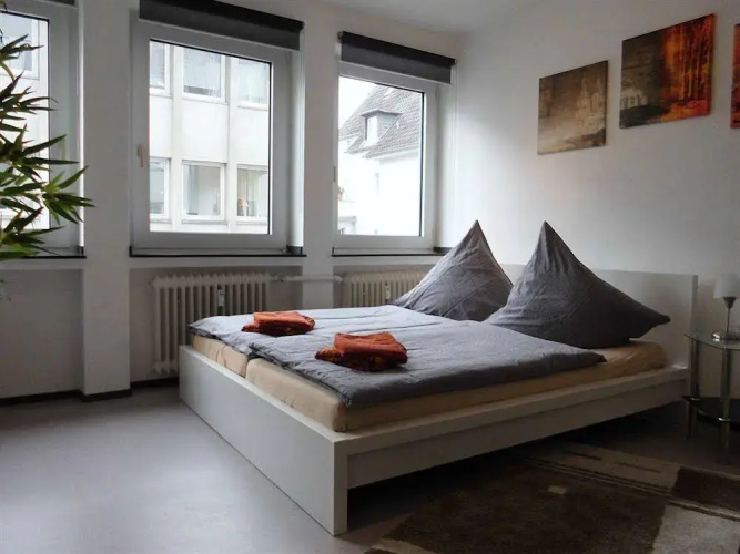 Star Apartments Cologne - Ecke Brunostrasse