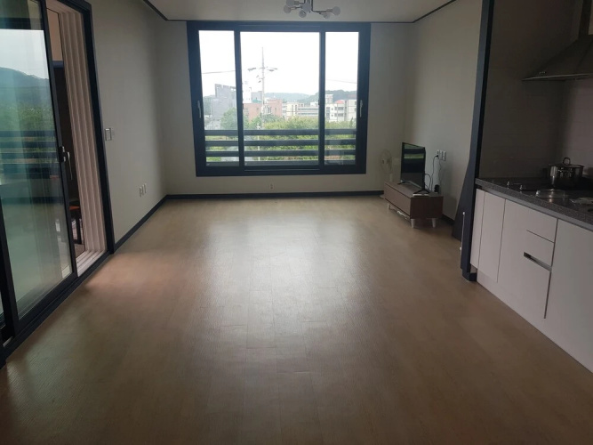 Jumsuk's Home