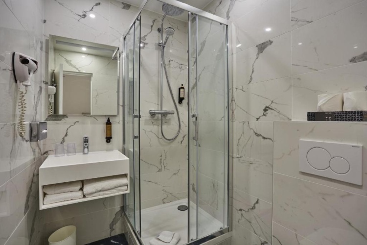 Superior Single room