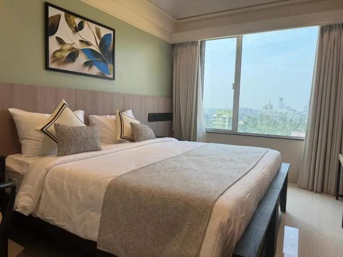 Hotel Mumbai House - Malad Valnai