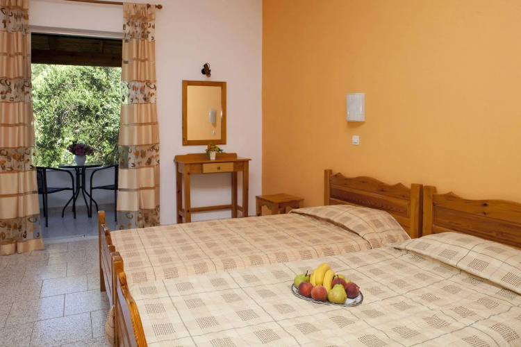 Crystal Blue Aparthotel