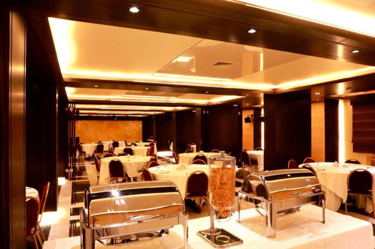 Imperial Suites Hotel