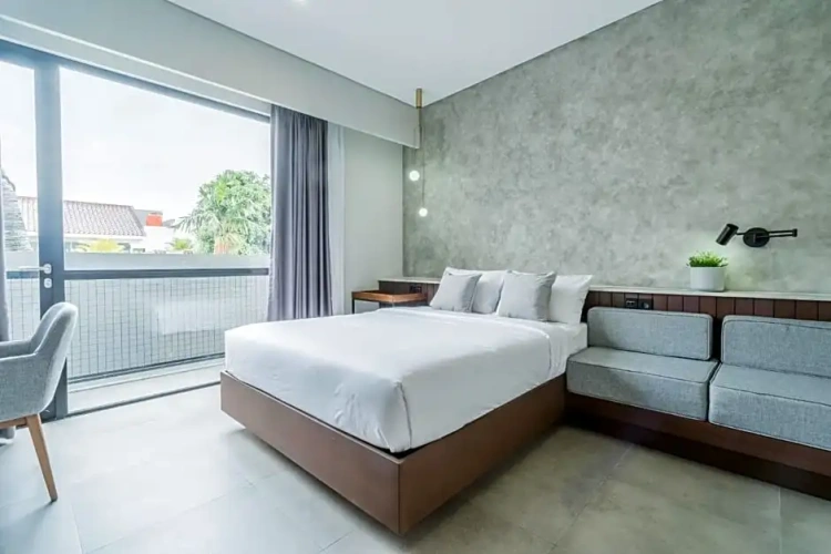 Deluxe Double room with balcony and with city view