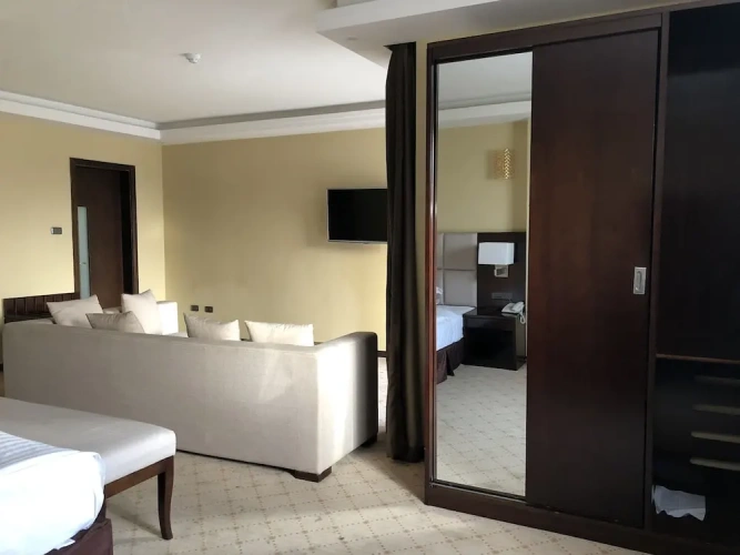 Junior Suite
