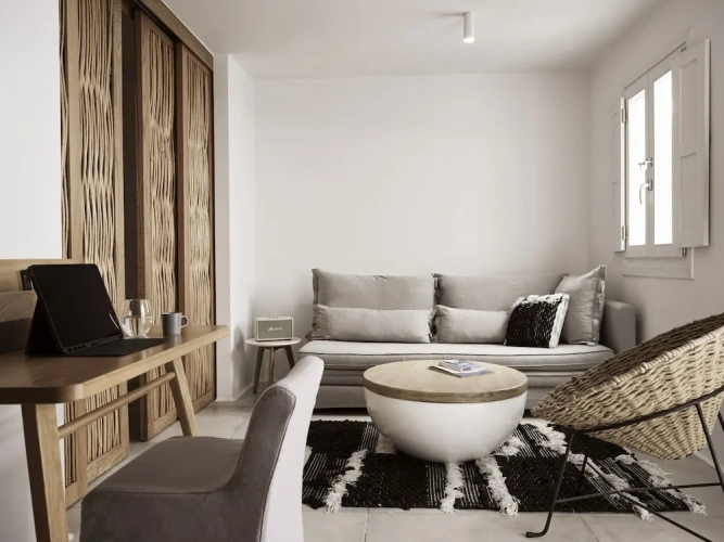 Suite with balcony