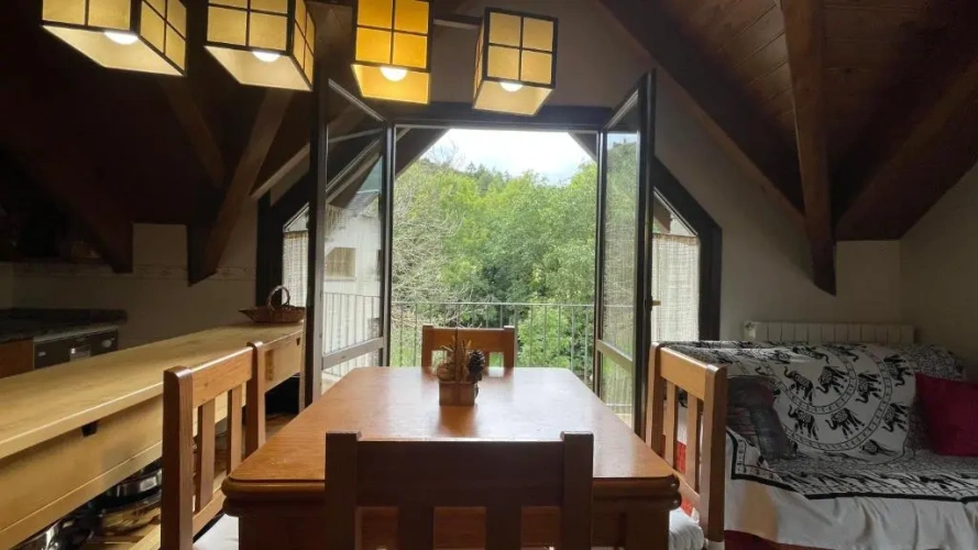 3 Bedrooms Apartment