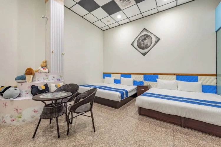 Superior Quadruple room