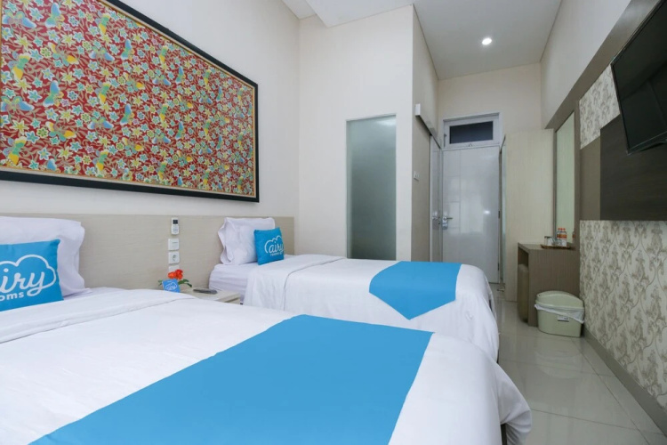 OYO 787 Hotel Kuwera Inn