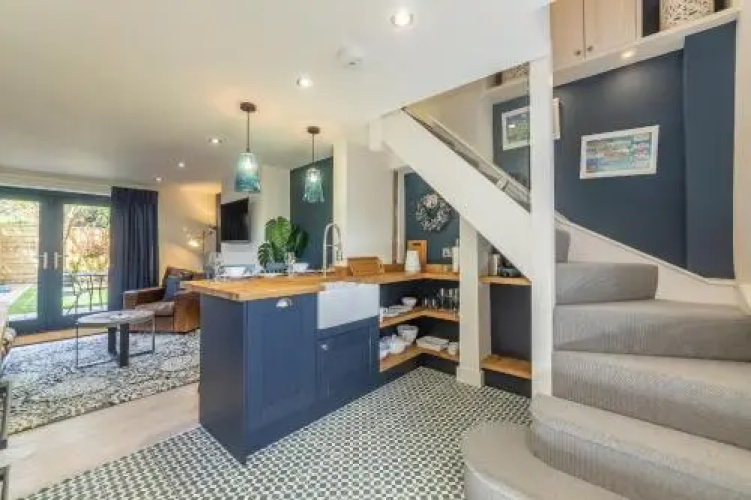 No33 Thornham Cottage 2