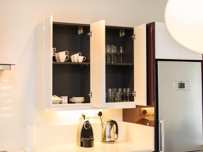 3 Bedrooms Apartment
