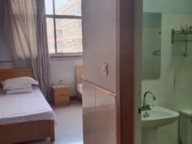 Linyi Luohu Hotel