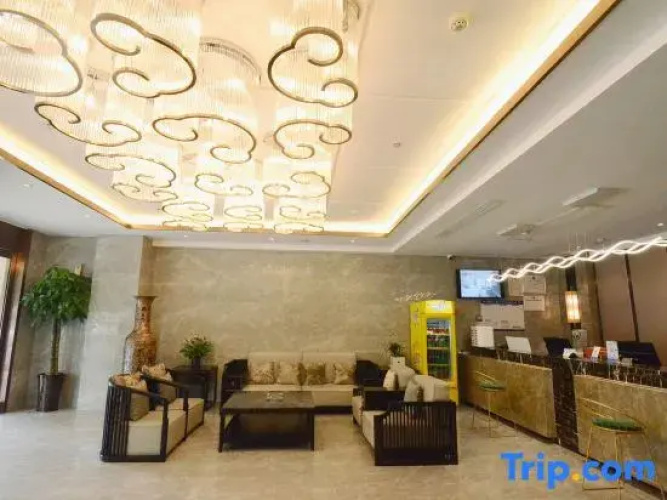 Yaran Hotel