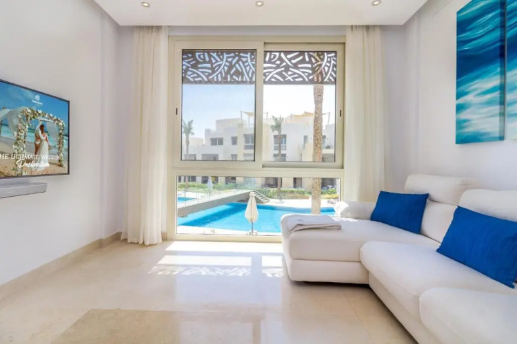 Seaview 1 BR with Beach & Pool access in Mangroovy