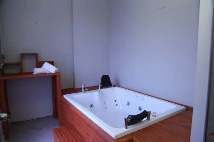 Grandmer Suit Otel