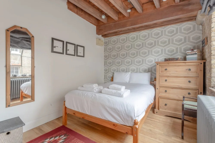 Stylish 2 Bedroom Flat in Southwark