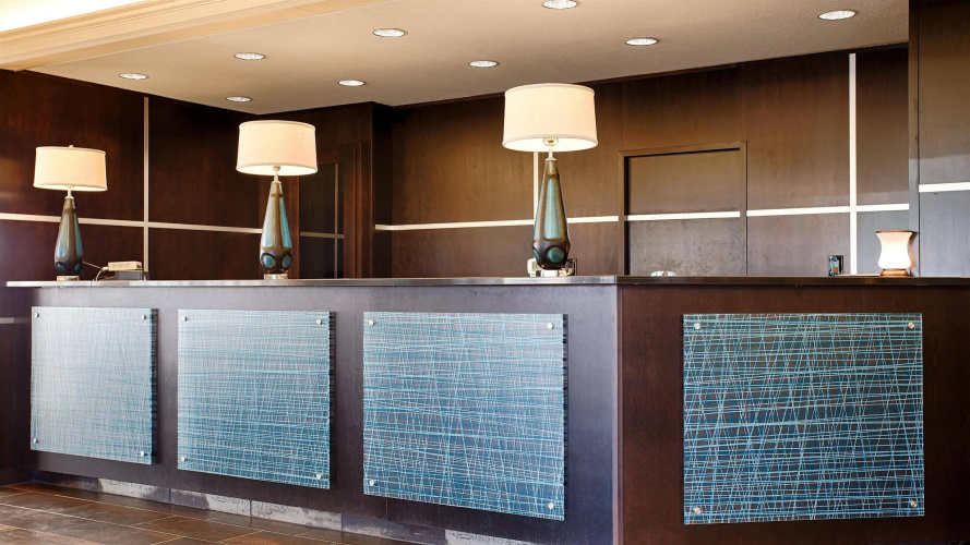 Best Western Plus Midwest Inn photo 13