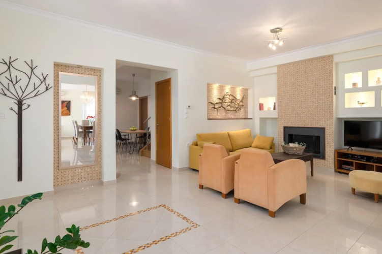 Villa Chrissiida