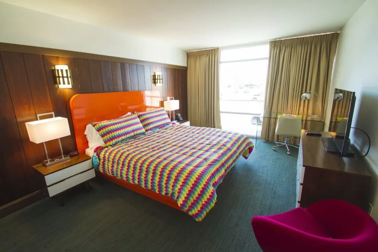 Deluxe Double Suite