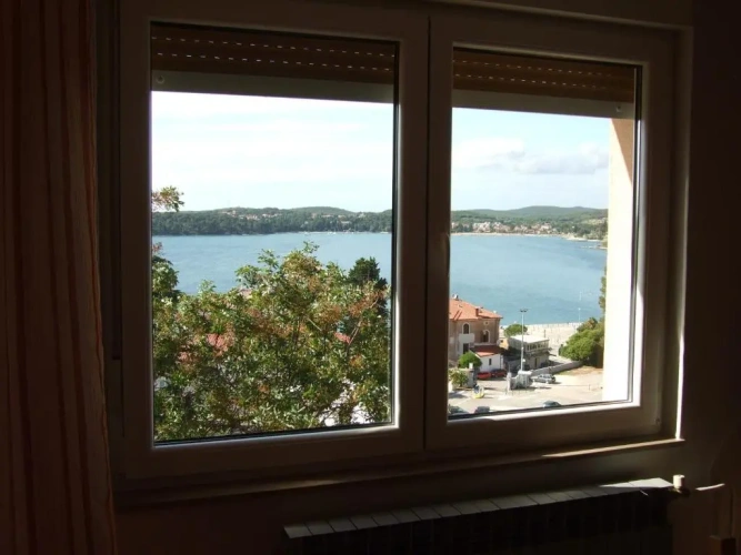 2 Bedrooms Apartment with balcony and with sea view