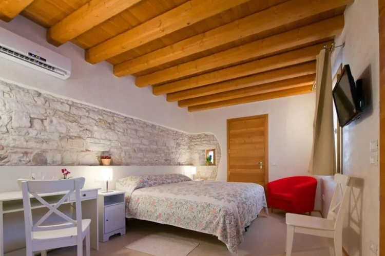 Deluxe Double room with view