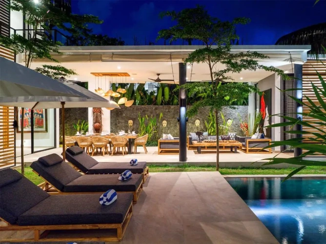 4 Bedrooms Villa