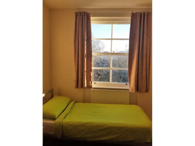 Bowden Court - Hostel