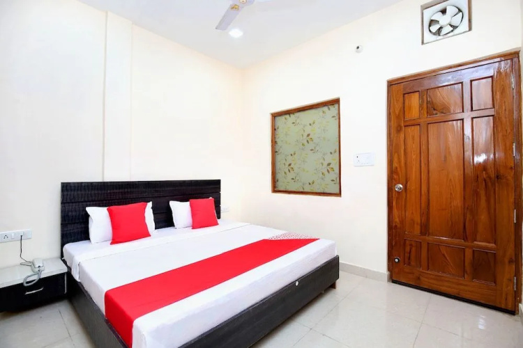 Oyo 26654 Swaran Cottage