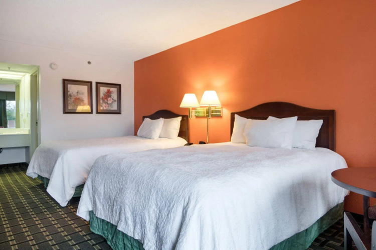 Dublin Inn and Suites