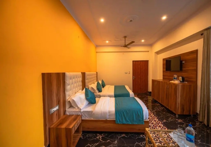 Deluxe Triple room