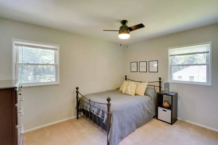 3 Bedrooms Cottage