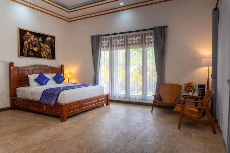 2 Bedrooms Villa with balcony