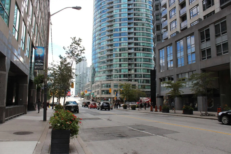 Park Suites Toronto Blue Jay Way (Element)