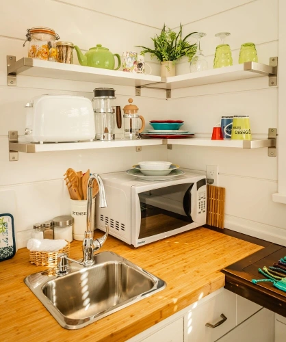 1 Bedroom Premium Basement Cottage