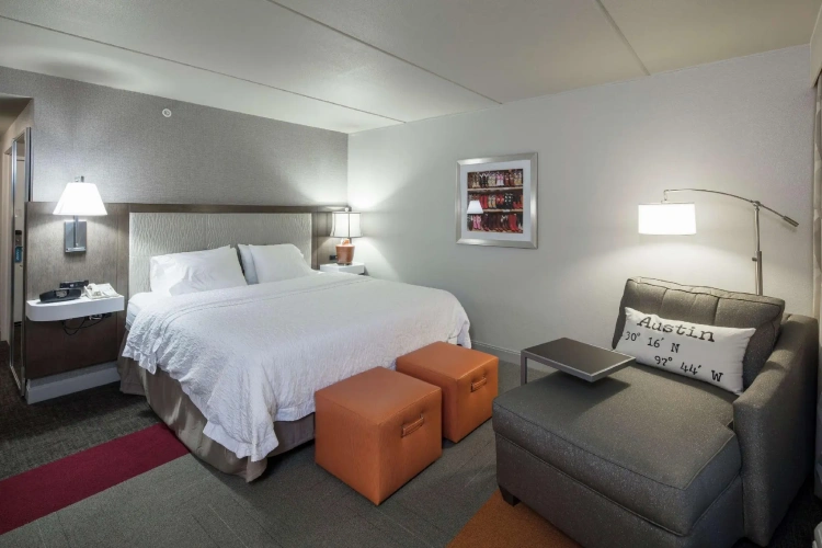 Deluxe Double NONSMOKING room