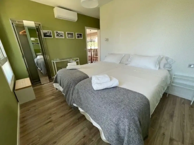 Standard Sextuple room