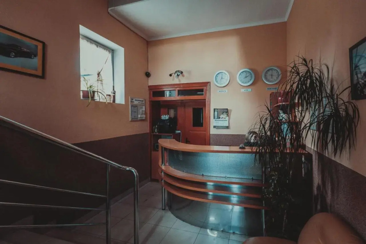 FORMULA-1, Bar