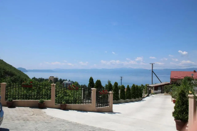 Stefanoski Guesthouse