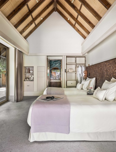 2 Bedrooms Family Beach Villa with Pool