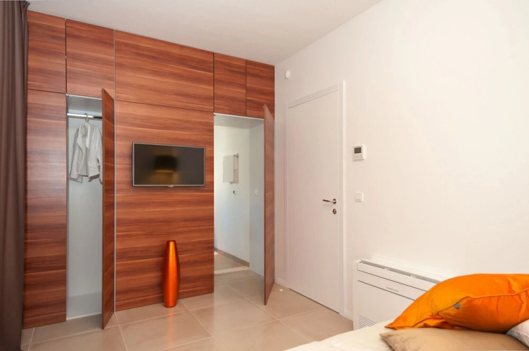 Villa More