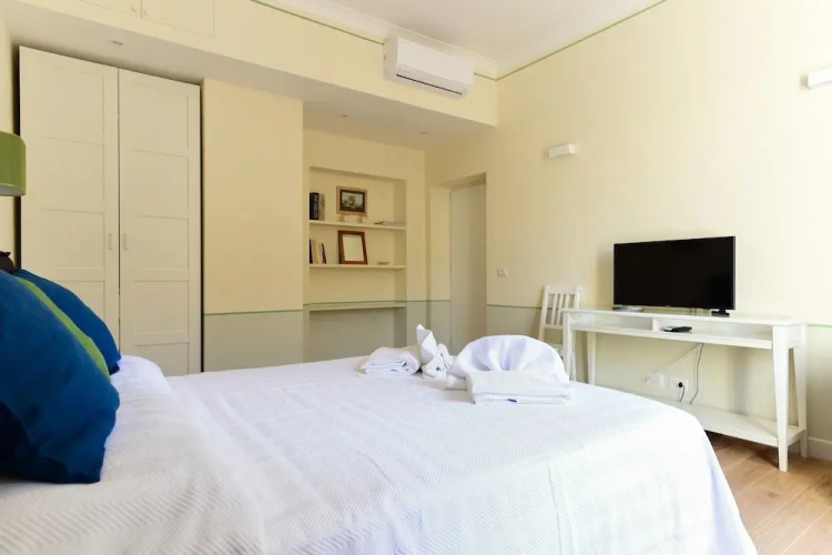 Monti Apartment