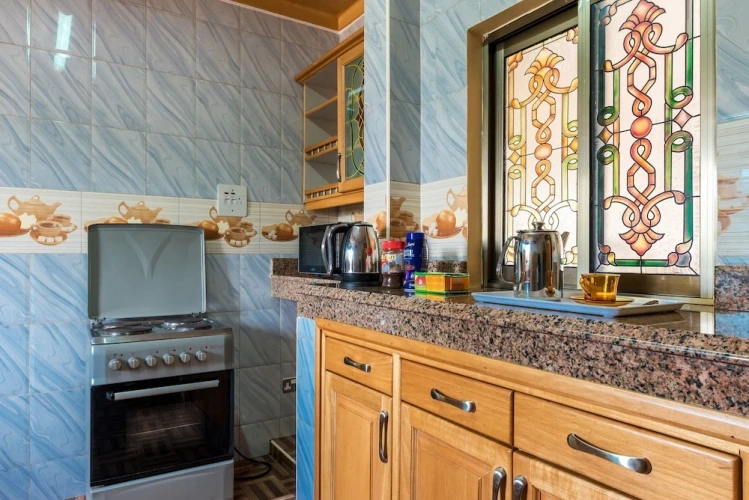 2 Bedrooms Apartment