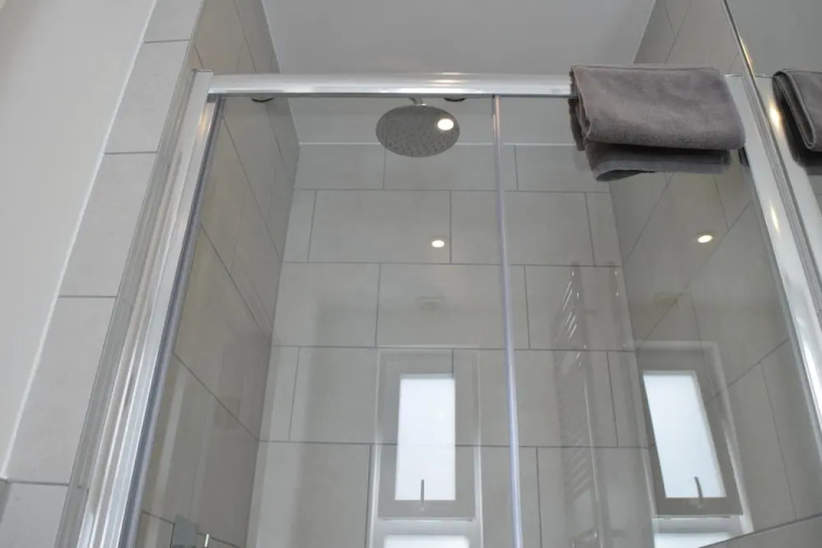 Modern 2 Bedroom Apartment in Balham