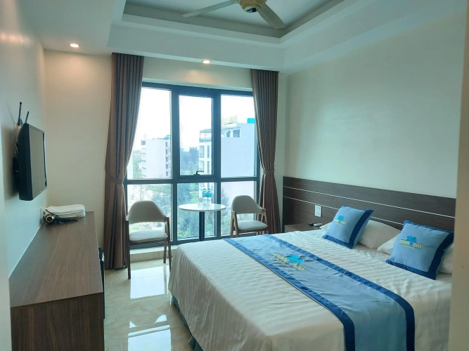 Deluxe Double room with city view